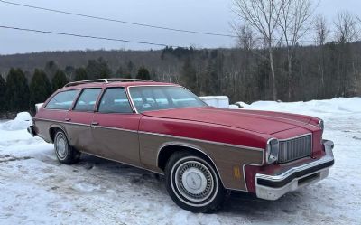 Photo of a 1975 Oldsmobile Vista Cruiser for sale