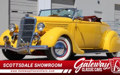 1935 Ford Deluxe 