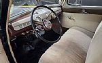 1947 Deluxe Fordor Sedan Thumbnail 23
