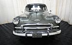 1950 Deluxe Thumbnail 2
