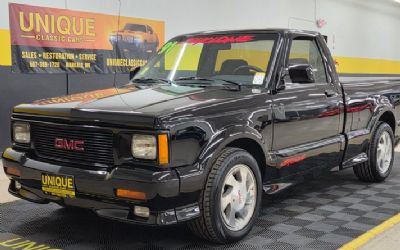 Photo of a 1991 GMC Syclone Pickup 1991 GMC Syclone for sale