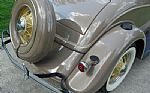 1934 Deluxe V-8 Thumbnail 23