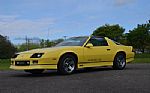 1985 Camaro IROC Z-28 Thumbnail 2