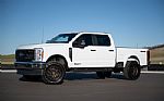 2023 F-250 Thumbnail 1
