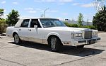 1988 Town Car Signature Thumbnail 20