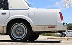 1988 Town Car Signature Thumbnail 42