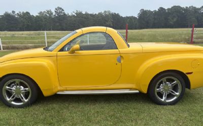 Photo of a 2004 Chevrolet SSR LS for sale