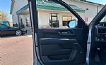 2025 Yukon XL Thumbnail 11