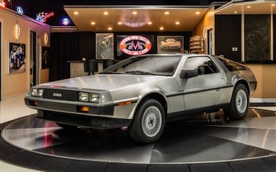 Photo of a 1981 Delorean DMC-12 for sale