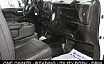 2022 Silverado 3500HD Thumbnail 23