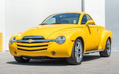 Photo of a 2004 Chevrolet SSR for sale
