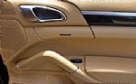 2014 Cayenne Thumbnail 64