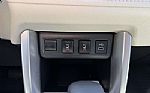 2023 Corolla Cross Thumbnail 22