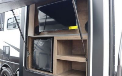 Photo of a 2022 Alliance RV Valor 40V13 for sale