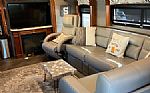 2018 Discovery 38F Thumbnail 13