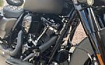 2019 Street Glide Thumbnail 17