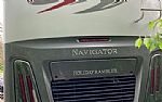 2019 Navigator Thumbnail 3
