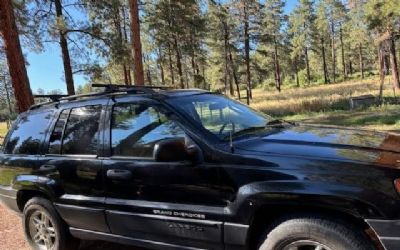 Photo of a 2003 Jeep Grand Cherokee Laredo for sale