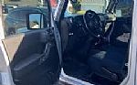 2011 Wrangler Unlimited Thumbnail 16