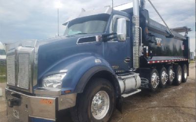 Photo of a 2022 Kenworth T880 Dump Truck Dump Truck for sale