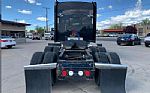 2019 W900L Thumbnail 5