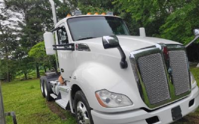 Photo of a 2018 Kenworth T680 Day Cab Trucks for sale