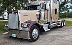 2014 W900L Thumbnail 2