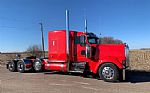 2021 W900L Thumbnail 2