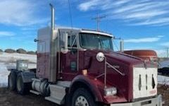 Photo of a 2014 Kenworth T800 Sleeper Trucks for sale