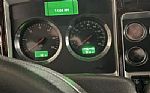2010 T660 Thumbnail 5
