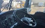 2006 T800 Thumbnail 11
