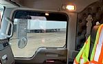 2018 W900 Thumbnail 5