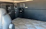 2022 T880 Sleeper Semi Truck Thumbnail 25