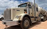 2013 T800 Thumbnail 3