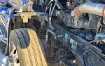 2019 579 Sleeper Semi Truck Thumbnail 4