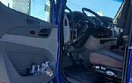 2019 579 Sleeper Semi Truck Thumbnail 7