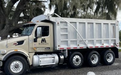 Photo of a 2017 Peterbilt 567 for sale