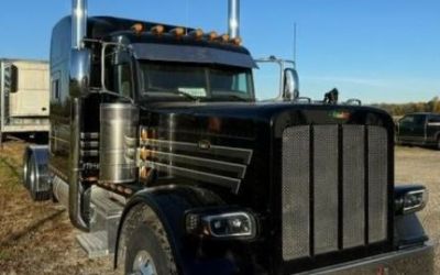 Photo of a 2015 Peterbilt 389 Glider Kit for sale