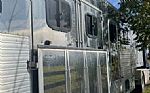 2005 4 Horse Trailer with Living Quarters Thumbnail 11