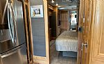 2021 Phaeton 40IH Thumbnail 11