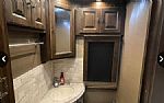 2019 Phaeton 40QBH Thumbnail 17