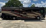 2017 Phaeton 40IH Thumbnail 1