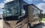 2017 Phaeton 40IH Thumbnail 4
