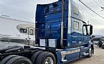 2016 VNL42T780 Thumbnail 5