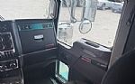 2019 T800 Thumbnail 27
