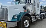 2019 T800 Thumbnail 37
