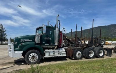 Photo of a 2020 Western Star 4900 With Lincoln Trailer for sale