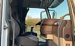2013 Vnl64t670 Thumbnail 19