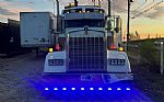 2018 W900L Thumbnail 8
