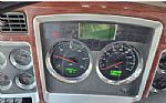 2009 T660 Thumbnail 7